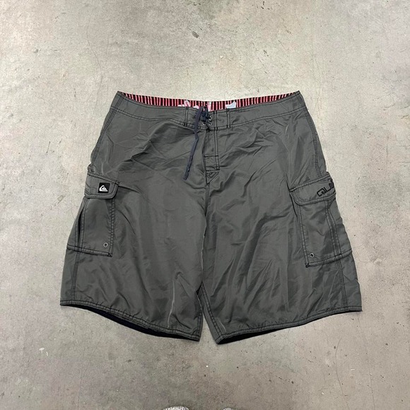Vintage Y2K Quiksilver embroidered board‎ shorts - Picture 1 of 7